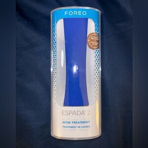 New/Sealed- FOREO ESPADA 2 Blue LED Light Acne
Treatment Device